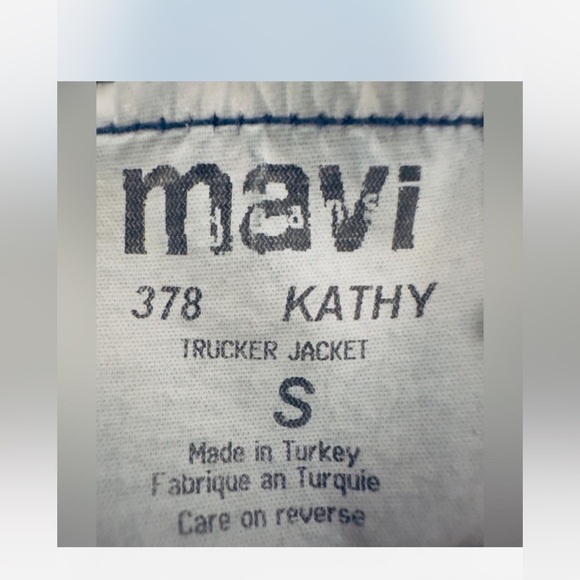 Vintage Classic Mavi “The Kathy Trucker” Blue Denim Jacket, Women’s Size Small - Picture 9 of 10